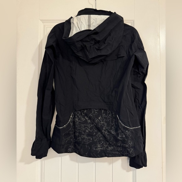 Black lululemon jacket - Picture 3 of 3